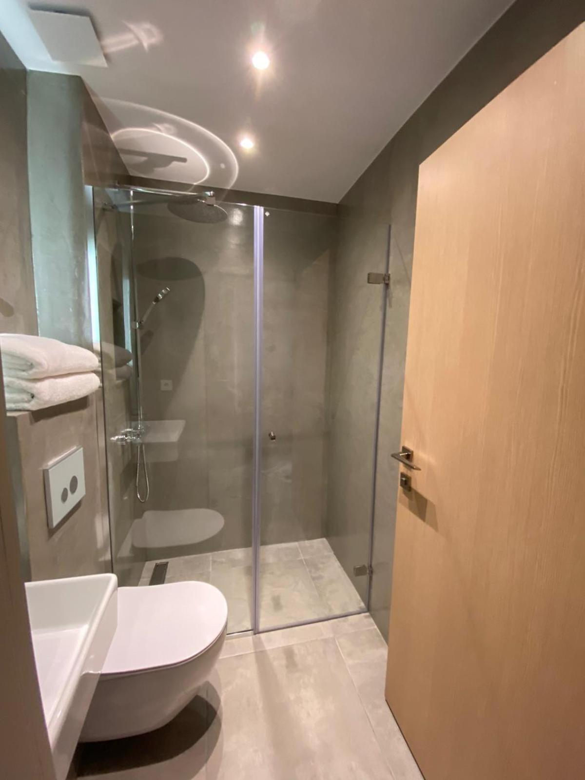 Villa Eleni Greece - Wonderful Sea View Studios Nea Roda Exteriör bild